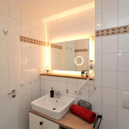 Oewern Diek App 58 *